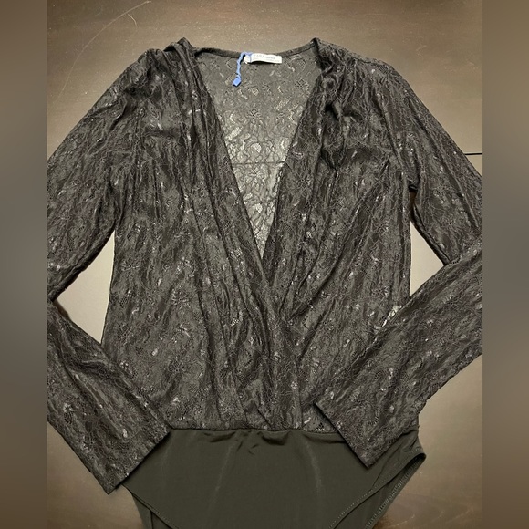 Zara black lace bodysuit - Picture 5 of 5